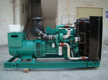 西双版纳1100kw康明斯柴油发电机组